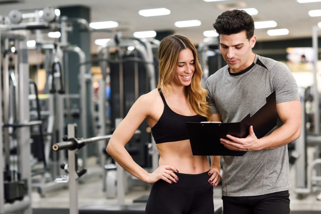 Los 5 errores que te impiden transformar tu físico en 12 semanas (y cómo evitarlos) guia profesional gym